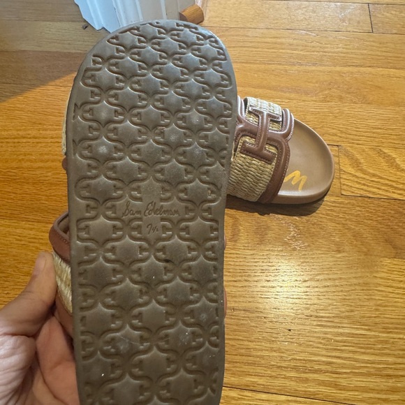 Sam Edelman slides - Picture 3 of 3